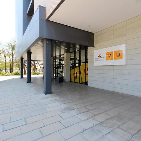 Villa Alojamiento Y Congresos - Villa Universitaria San Vicente Raspeig Eksteriør bilde